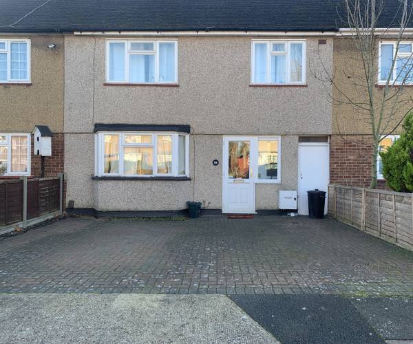 Parking on Stafford Road, HA4