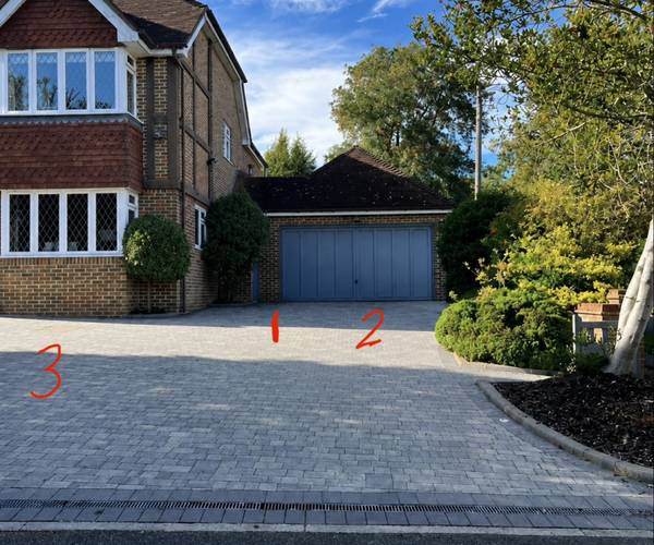 Parking on Longmead Close, CM15