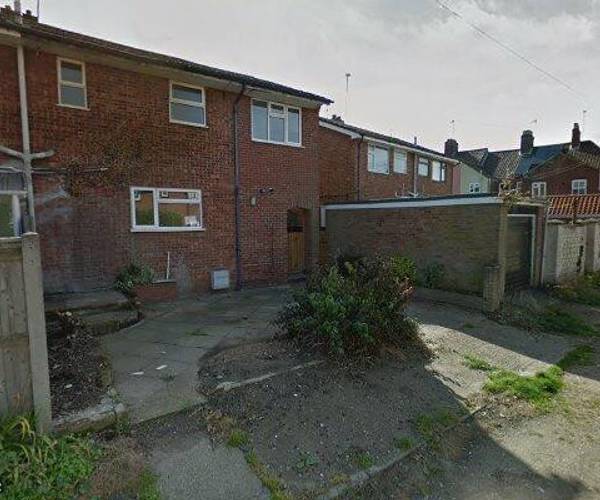 Parking on Amhirst Close, NR3