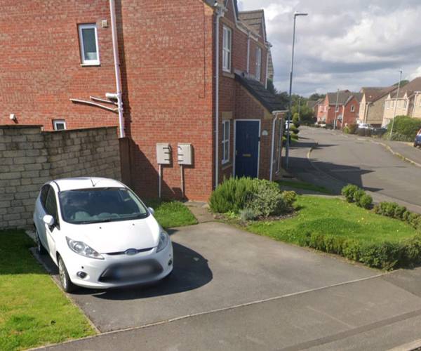 Willow Tree Grove, ST4