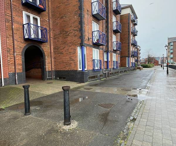 Parking on Mannheim Quay, SA1