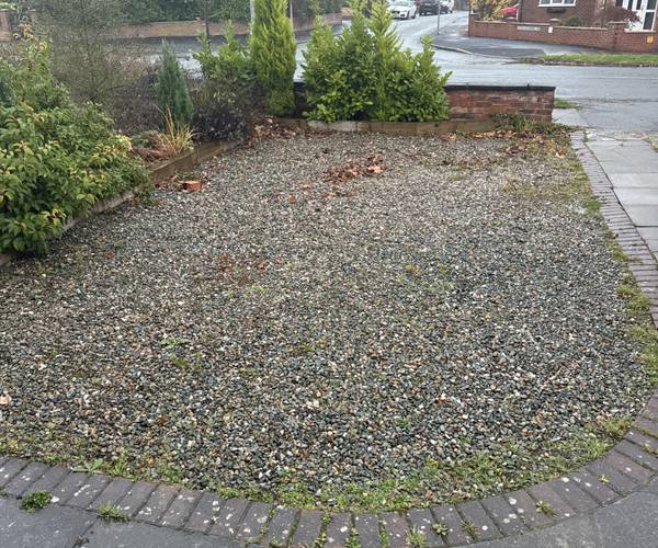 Parking on Mannings Lane South, CH2