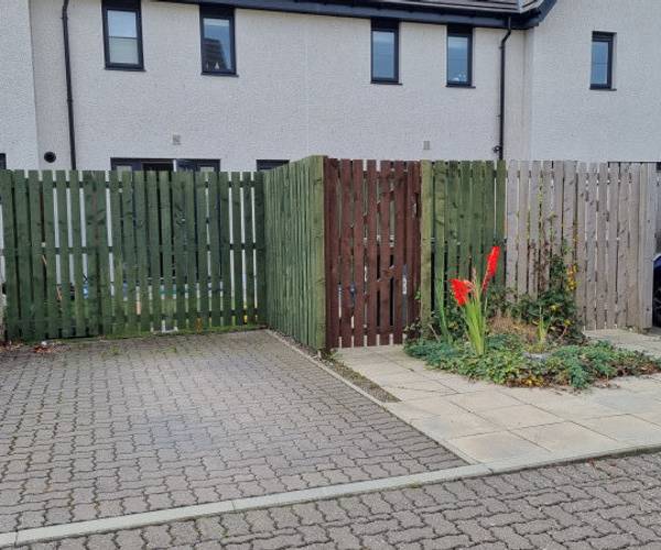 Parking on Craw Yard Drive, EH12