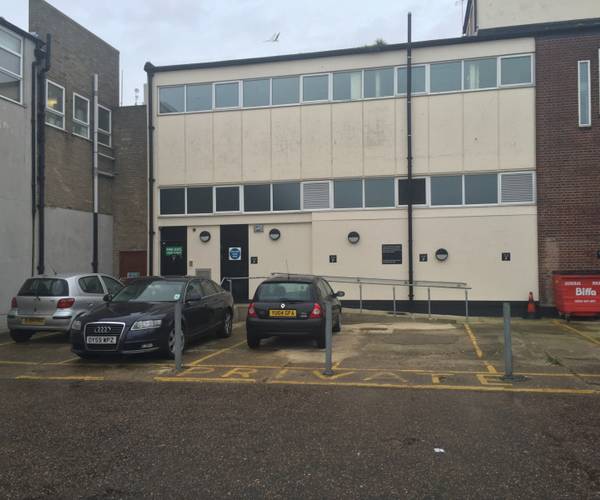 Parking on Market Place, NR30