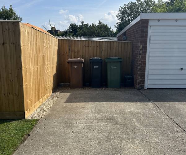 Parking on Cronshaw Close, OX11