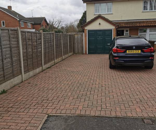 Bourn Close, RG6