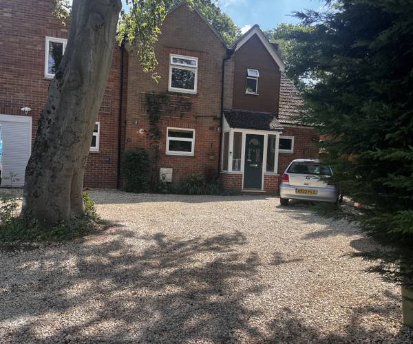 Parking on Prospect Avenue, GU14