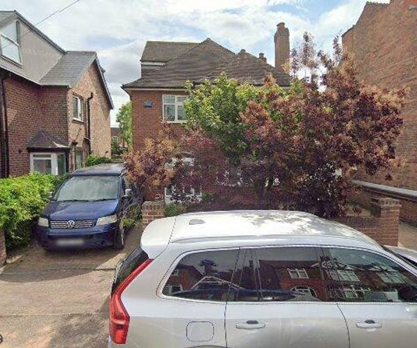 Parking on Lady Bay Road, NG2