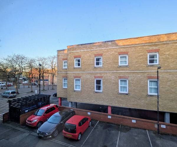 Burney Street, SE10