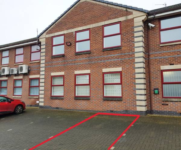 Parking on Carolina Way, M50