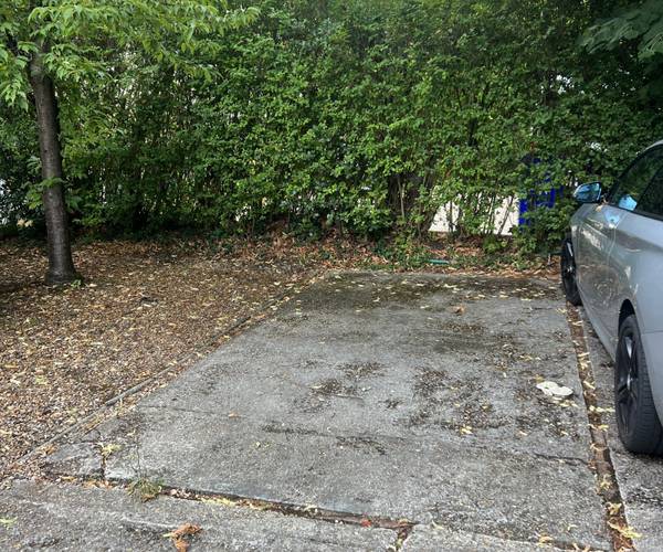 Parking on Grove Park, SE5