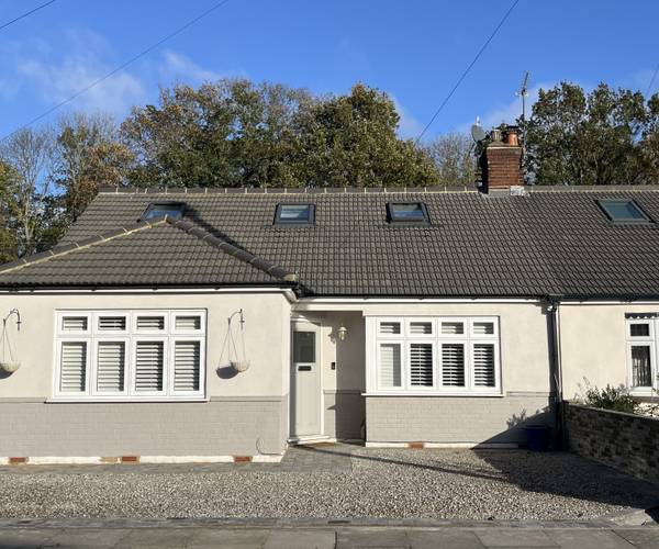 Howard Road, RM14