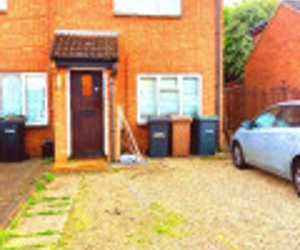 Leygreen Close, LU2