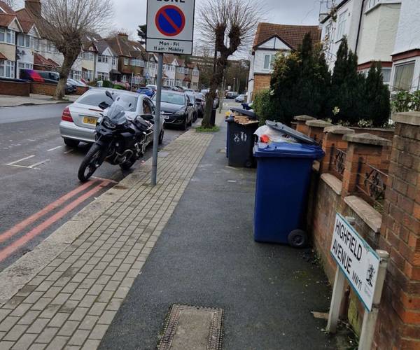 Parking on Highfield Avenue, NW11
