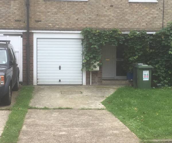 Parking on Lawn Terrace, SE3