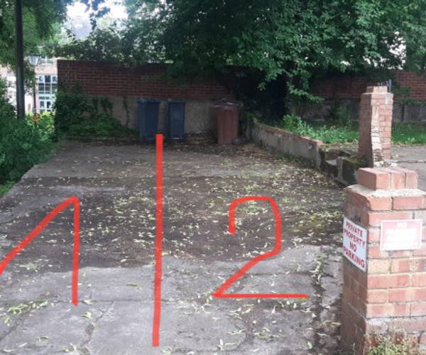 Parking on Somerset Road, TW8