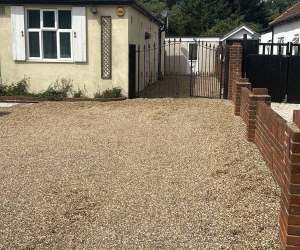 Coppermill Road, TW19