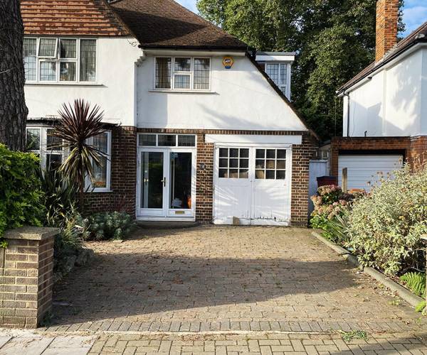 Parking on Ridgeway Road, TW7