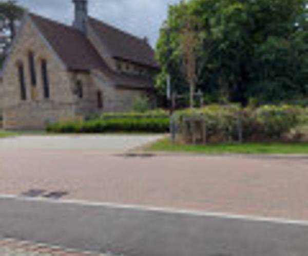 Parking on North Mead, PO19
