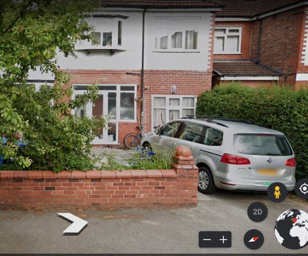 Parking on Parrs Wood Road, M20