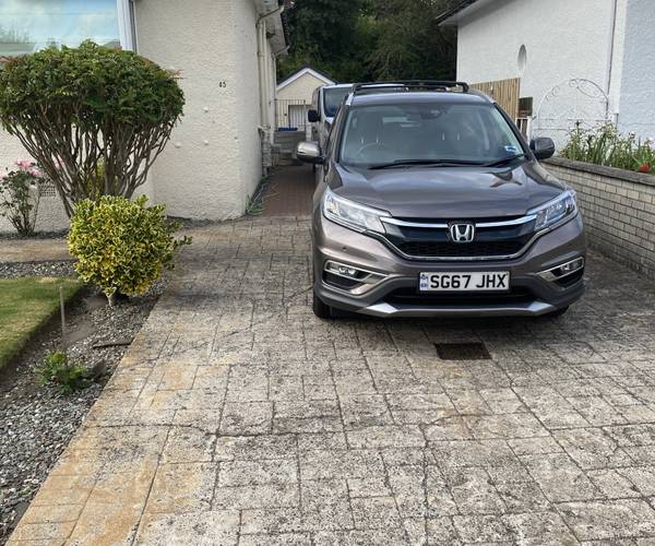 Parking on Menock Road, G44