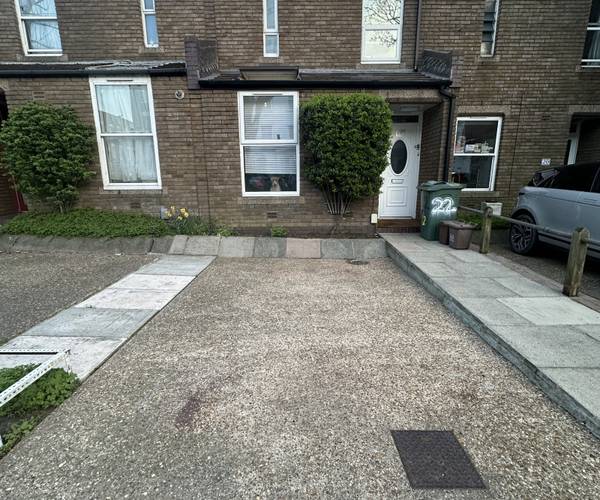 Parking on Lennox Road, N4