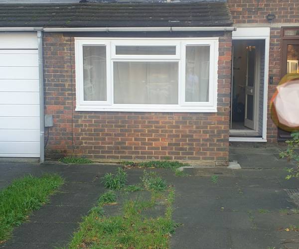 Woolf Close, SE28
