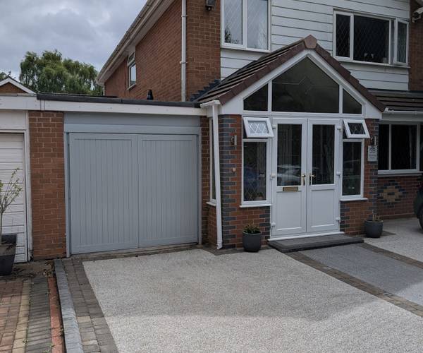 Parking on Wheeleys Road, B15