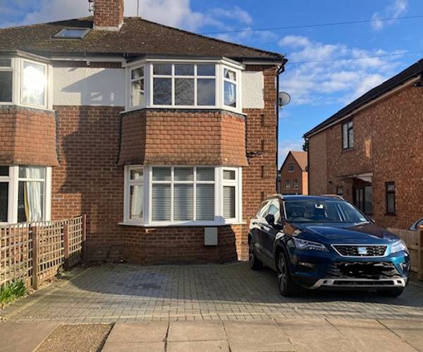 Parking on Cleevemount Road, GL52