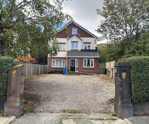 Parking on Breckside Park, L6