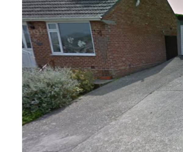 Parking on Mariners Drive, BH19