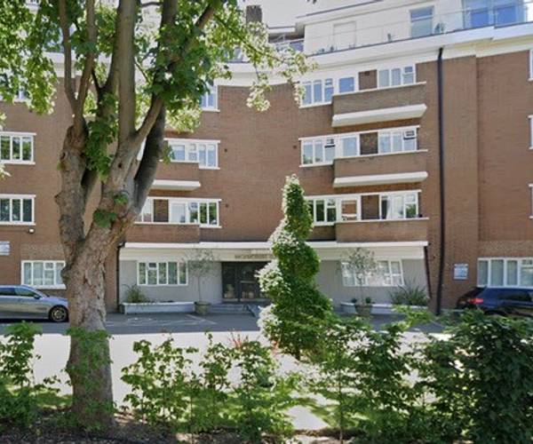 Brondesbury Court Car Park