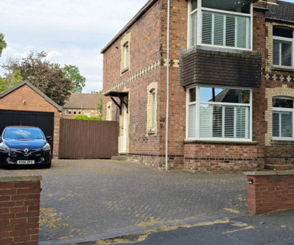 Parking on Queensberry Road, NN15