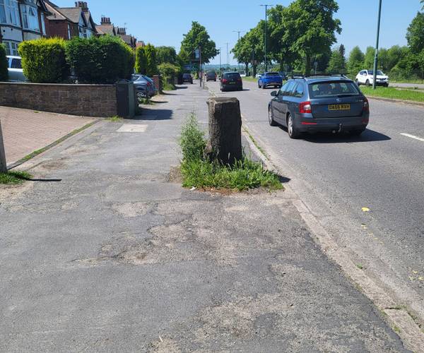 Parking on Valley Road, NG5