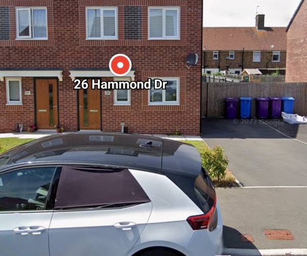 Hammond Drive, L24