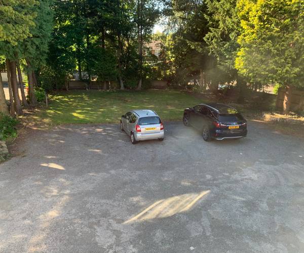 Parking on Russell Road, B13