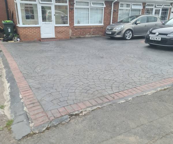 Hall Road, B67