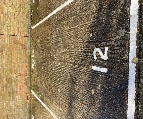 Parking on Queens Road, TW1