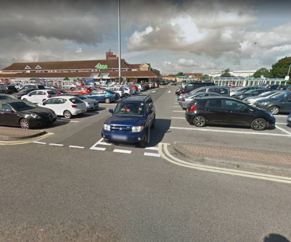 Asda Grimsby Car Park
