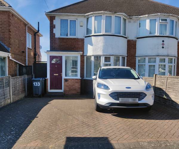 Parking on Mildenhall Road, B42