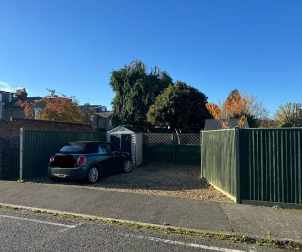 Parking on Victor Road, SL4