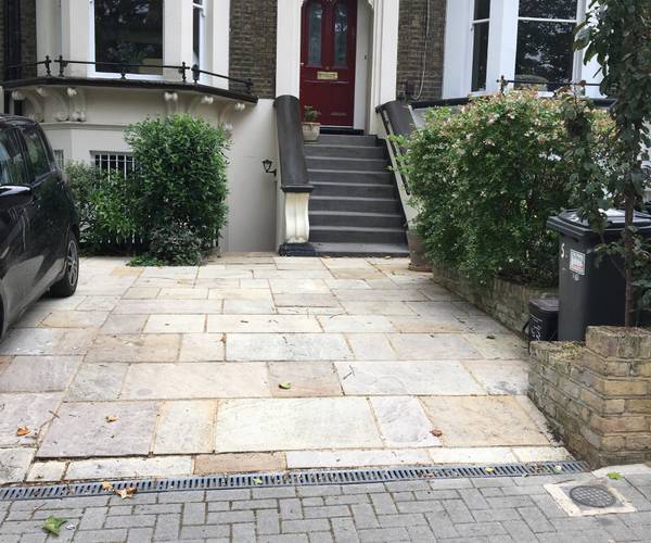 Parking on Larkhall Rise, SW4