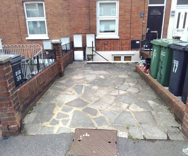 Parking on Garlands Road, RH1