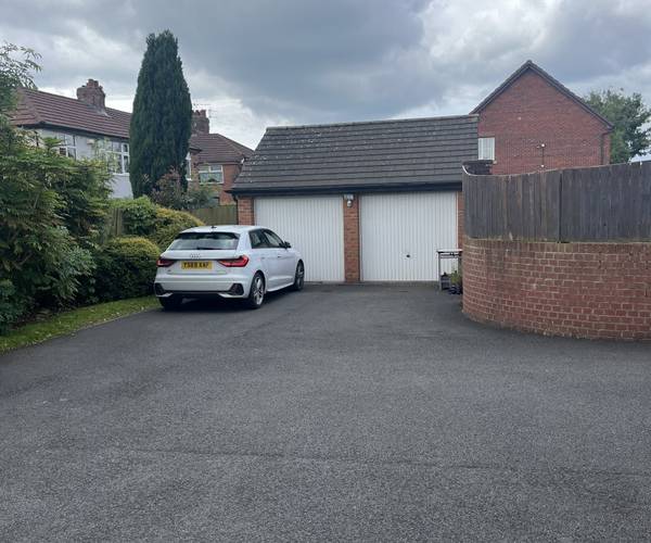 Marland Way, M32