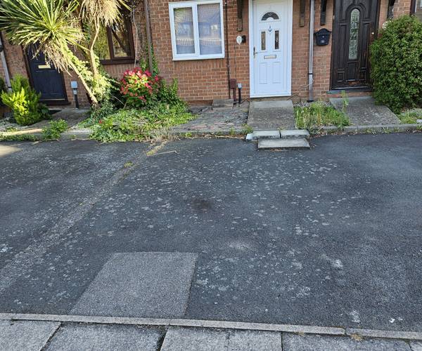 Parking on Harrier Mews, SE28
