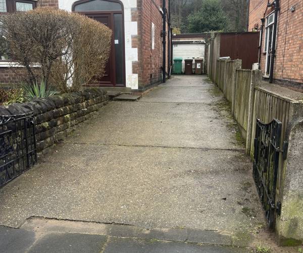 Parking on Costock Avenue, NG5