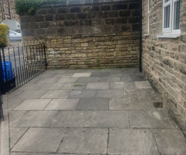 Parking on Mornington Terrace, HG1