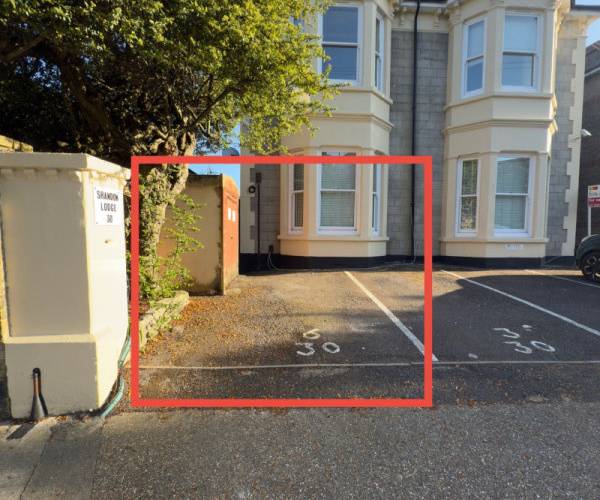 Parking on Merton Road, PO5
