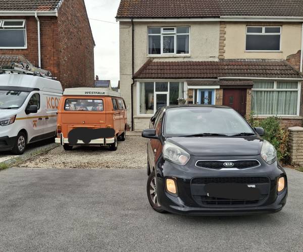Parking on Saltgrounds Road, HU15