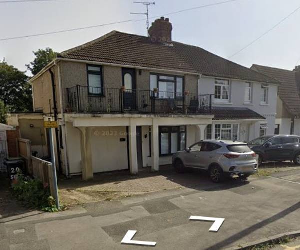 Parking on Shrivenham Road, SN1